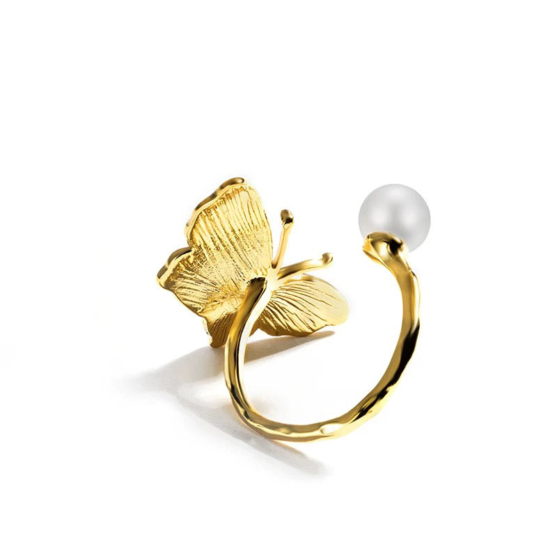 Enameled butterfly and pearl ring