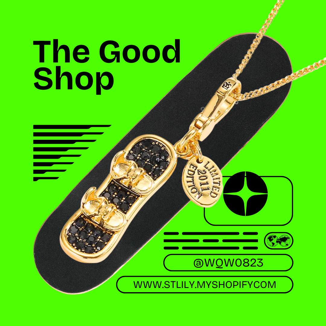 Black Zirconia Decorative Snowboard Pendant