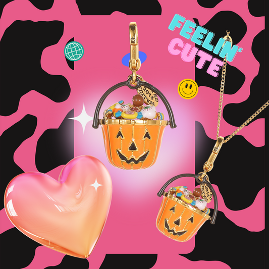 Smiling Pumpkin Pendant Necklace