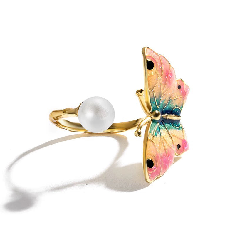 Enameled butterfly and pearl ring