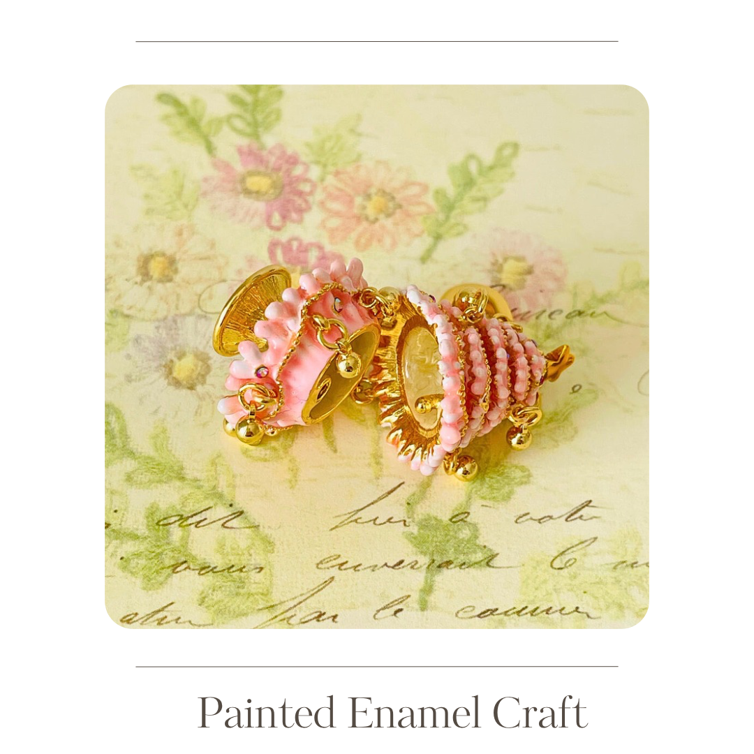 Delicate layers of enamel Christmas tree