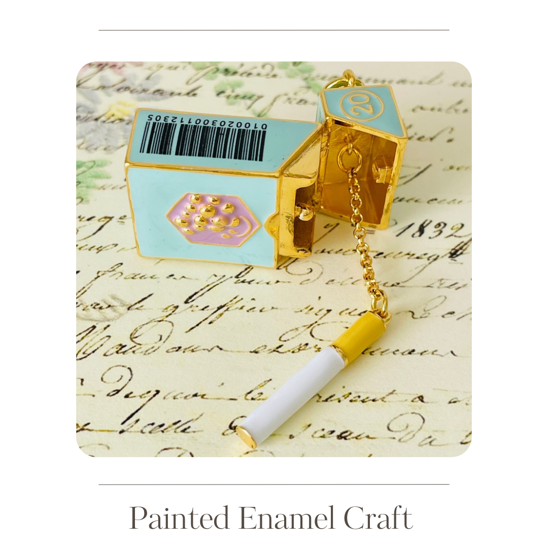 Cigarette case pendant