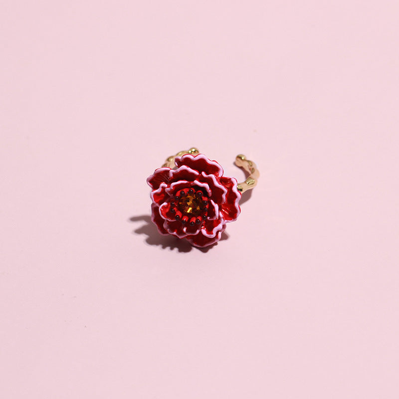 Three-dimensional flower ring